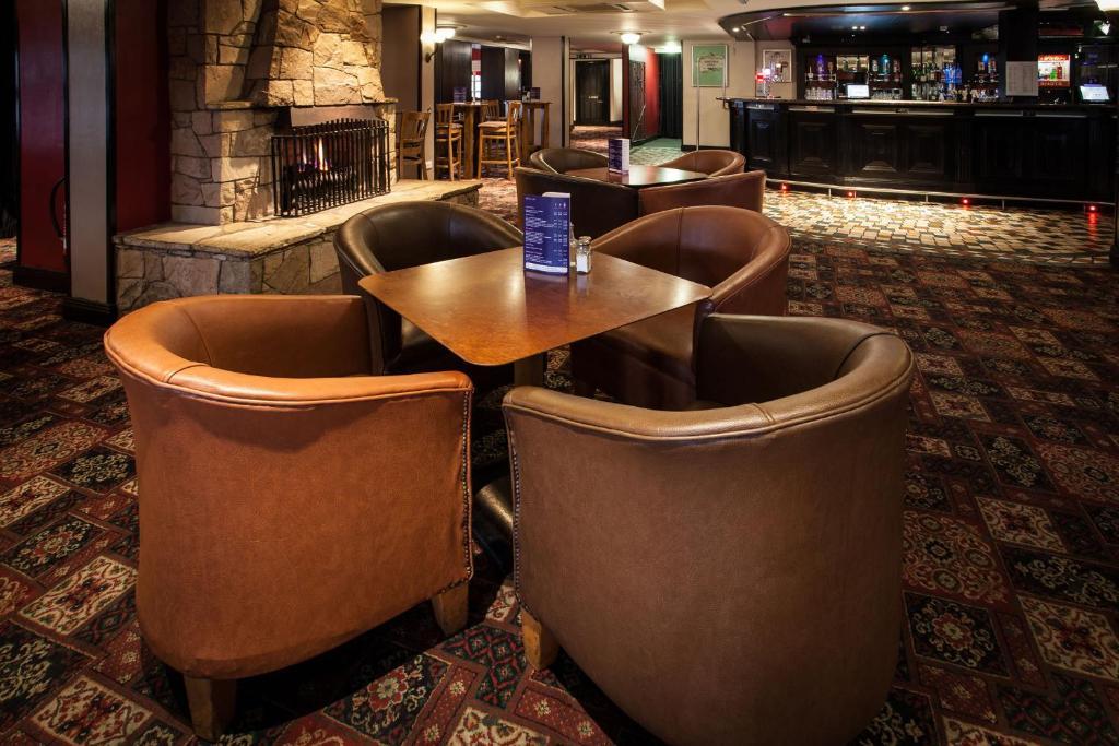 Strangford Arms Hotel Newtownards Buitenkant foto