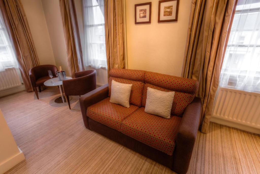 Strangford Arms Hotel Newtownards Buitenkant foto