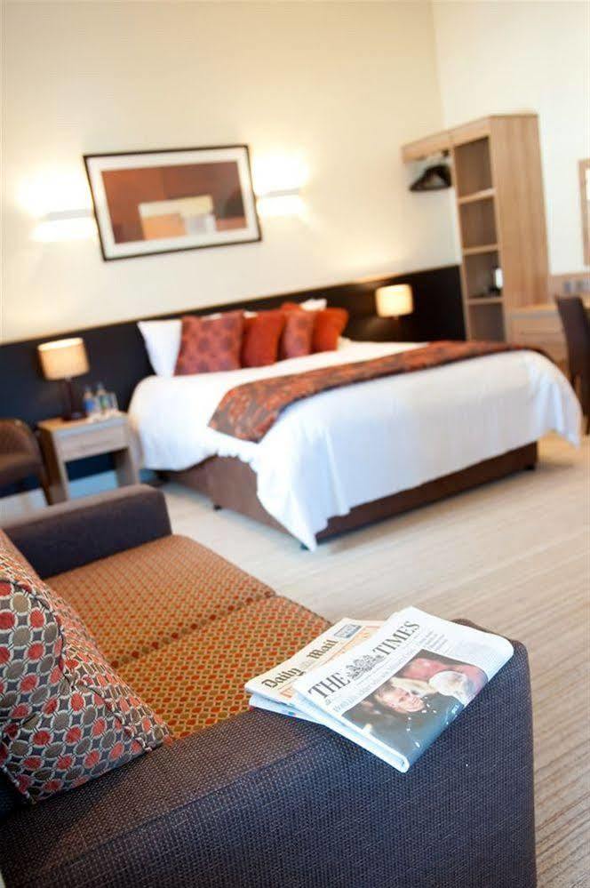 Strangford Arms Hotel Newtownards Buitenkant foto