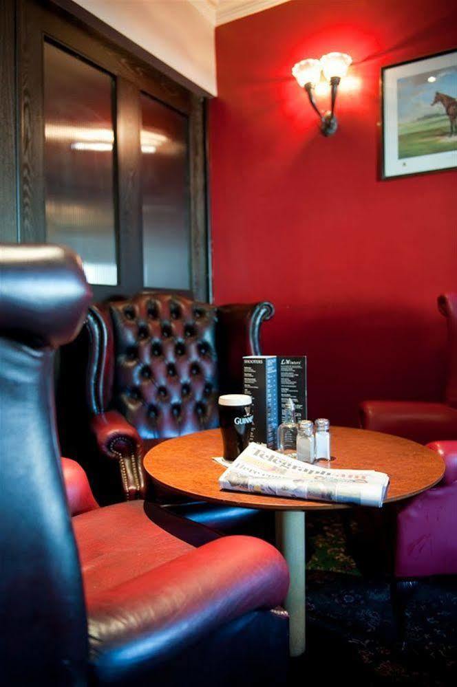 Strangford Arms Hotel Newtownards Buitenkant foto